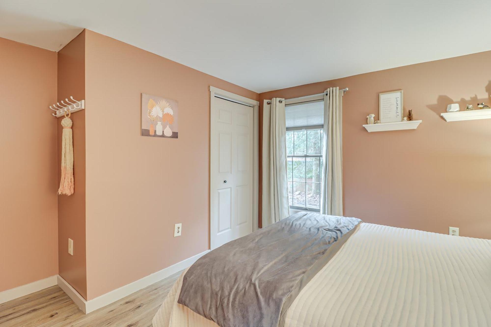 Quaint Jim Thorpe Cabin Retreat, Walk To Beach! Экстерьер фото